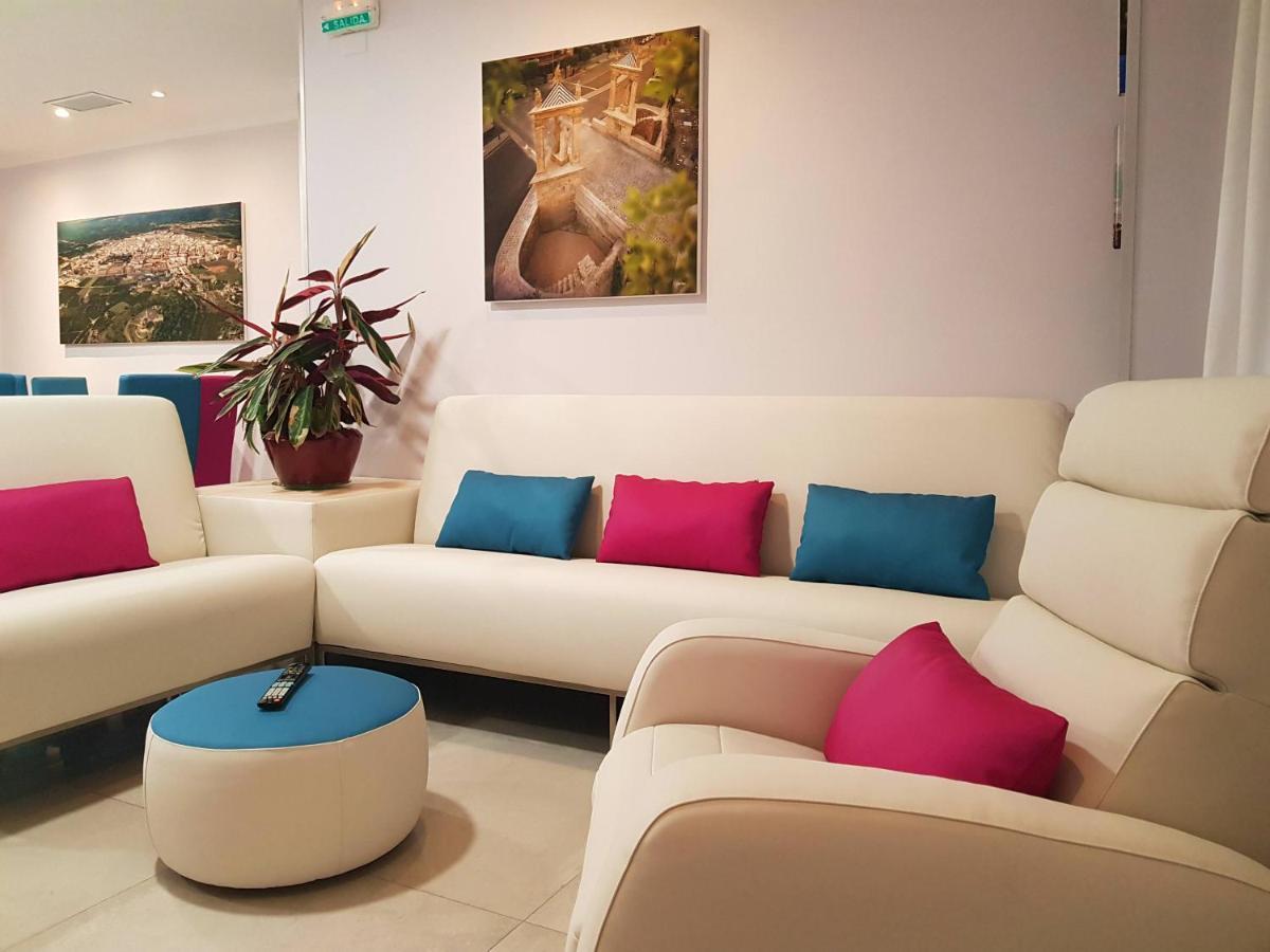 Hotel Avenida Plaza Alzira Zewnętrze zdjęcie