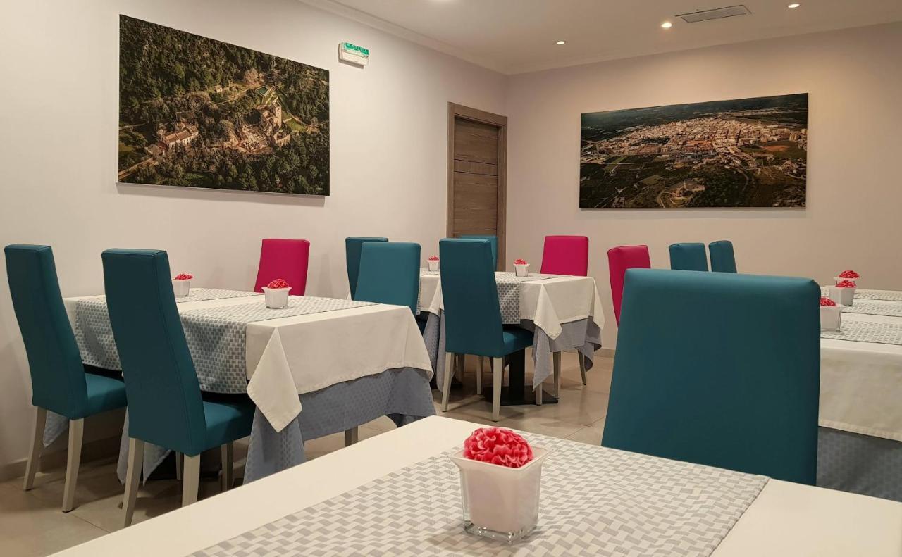 Hotel Avenida Plaza Alzira Zewnętrze zdjęcie