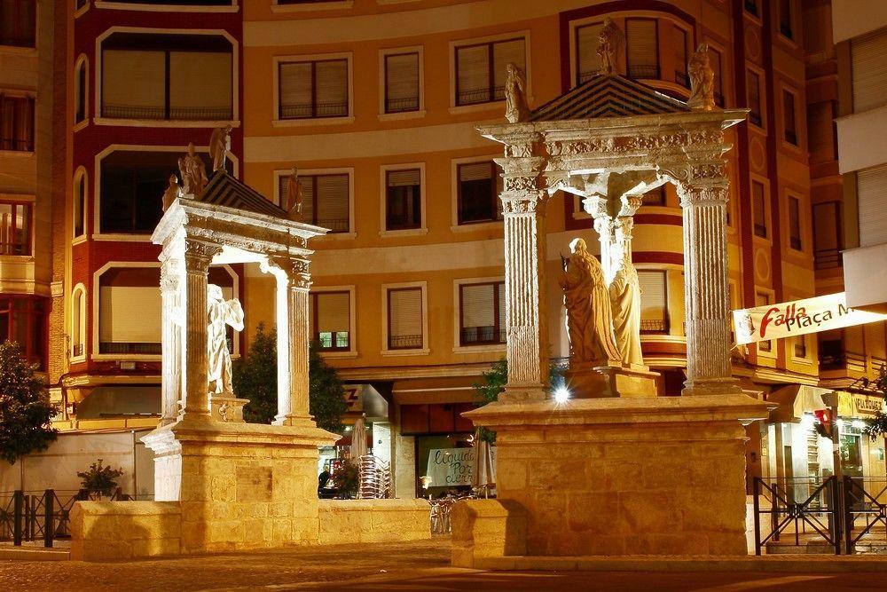 Hotel Avenida Plaza Alzira Zewnętrze zdjęcie